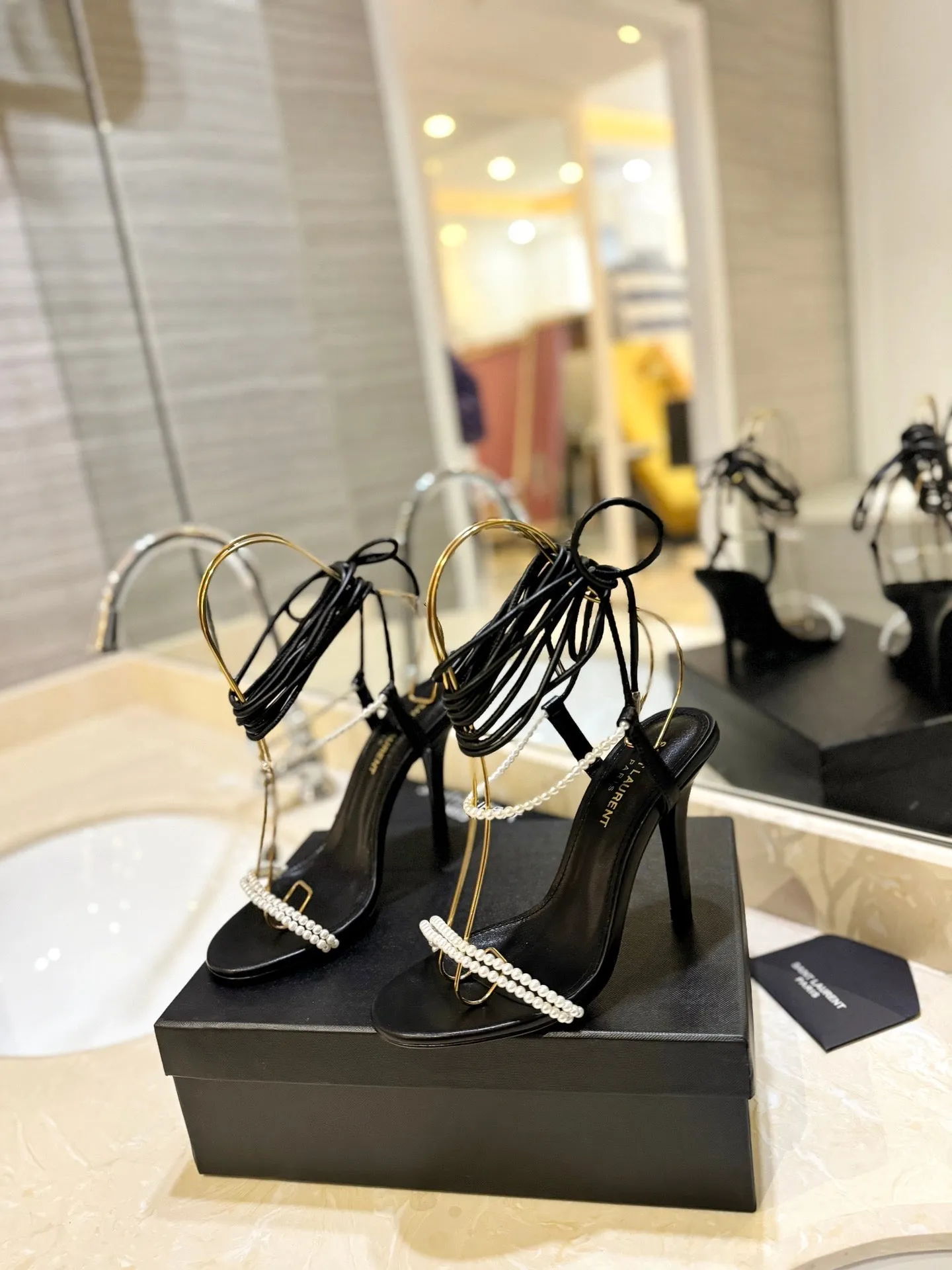 SL PEARL HIGH HEEL SANDALS BLACK CALFSKIN