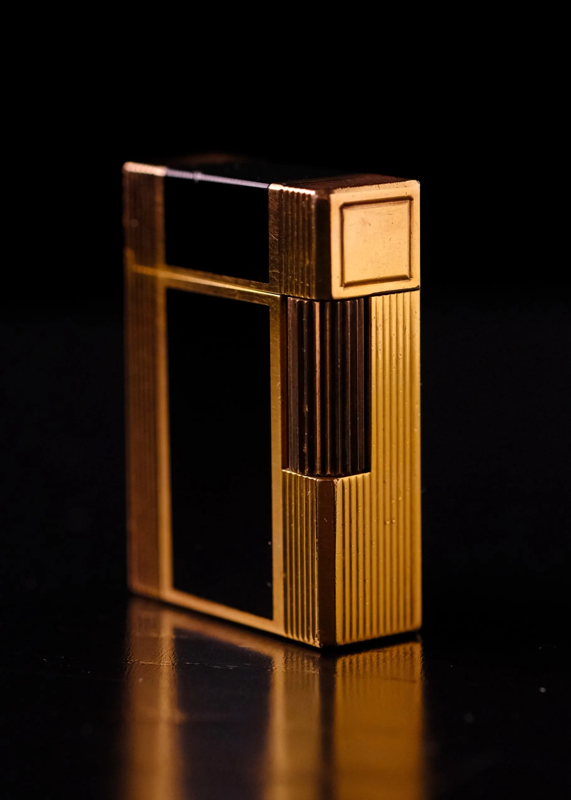 Vintage Dupont Gas Lighter
